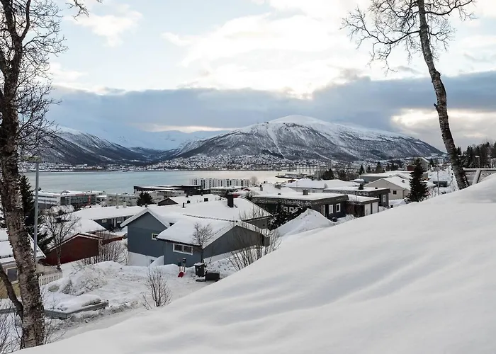 Flat With Fjord Views